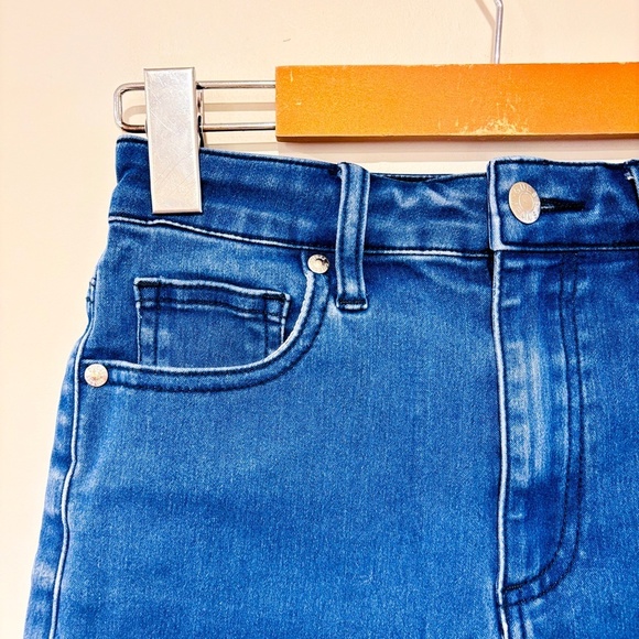 GUESS Blue mid-rise denim shorts - Picture 3 of 6